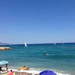 Διαμέρισμα Lovely With Pool By The Sea *