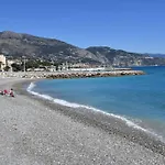 Διαμέρισμα Lovely With Pool By The Sea Roquebrune-Cap-Martin